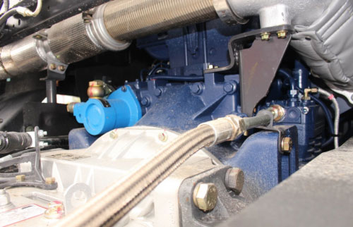 ߀ՄGͨɫ׃һ(yu)|(zh)ľGͨ܇(ch)Qʹc(din)