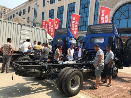 (qing)(qing)(lin) Eȫ(dng)Ͼ