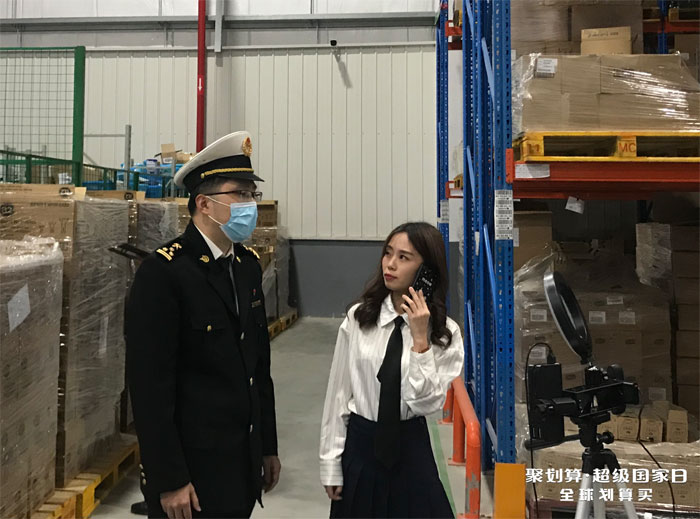 ֮µġ̷ۻġۄ㳬νoЇ衱