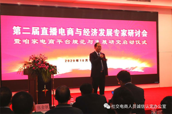 ֱ̰l(f)չ򣺼ӏֱӖ(xn)ͱO(jin)ܷδ